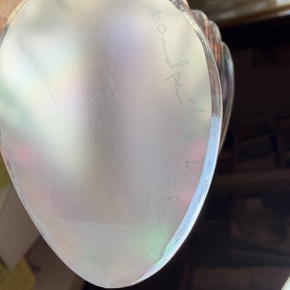 Fenton vintage Iridescent butterfly original tag & signed by artist. Gorgeous. - Picture 3 of 8